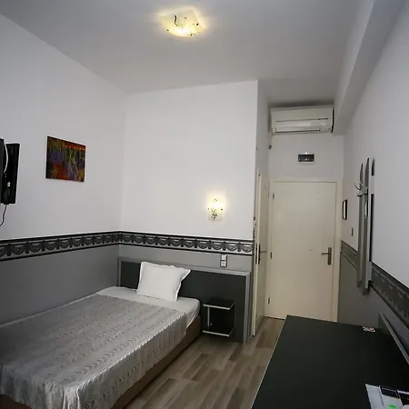 شقة فندقية Apart Hotel Central *