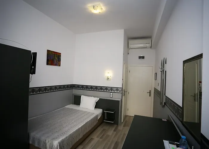 Apart Otel Apart Hotel Central *